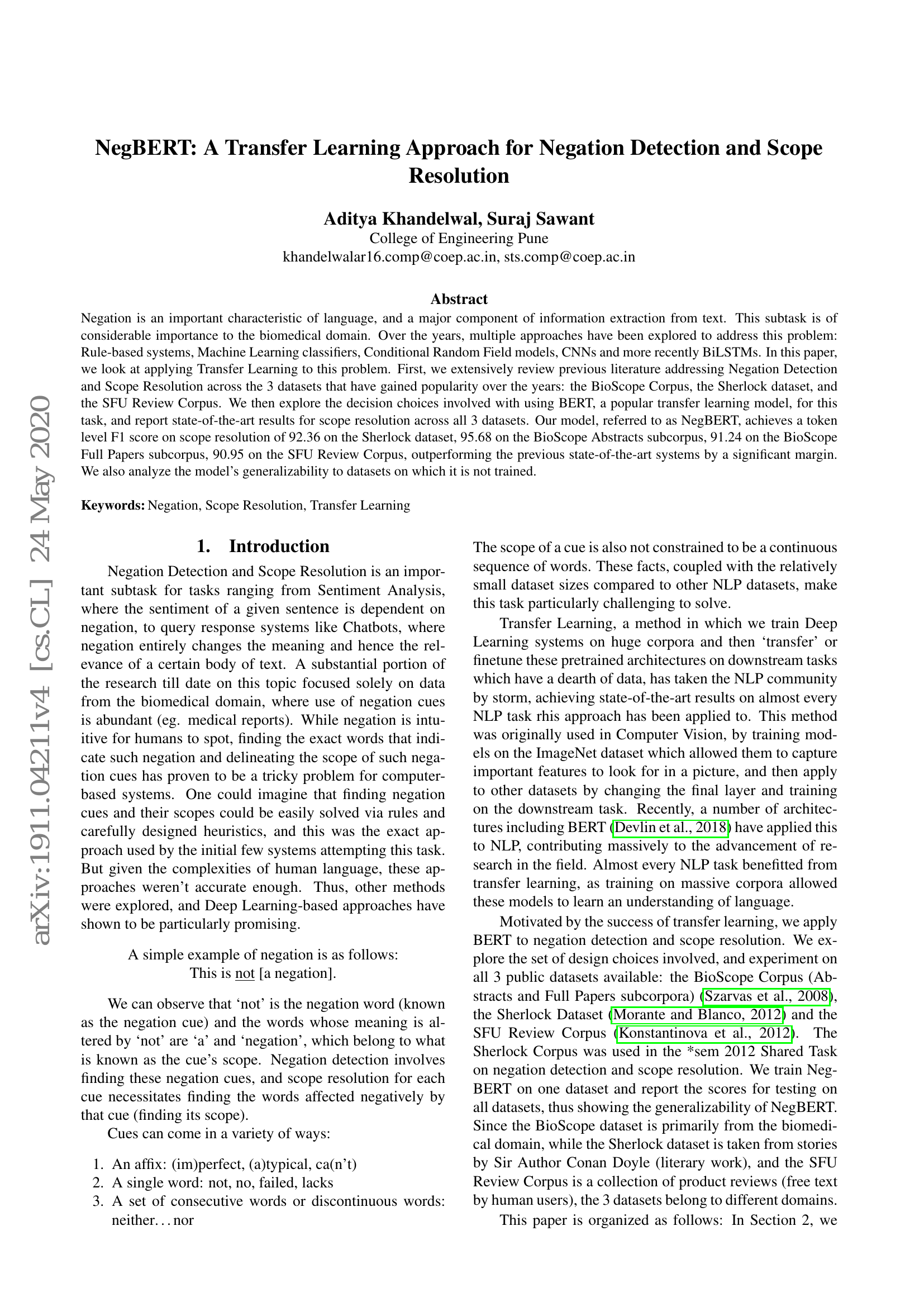Keep it Consistent: Topic-Aware Storytelling from an Image Stream via Iterative Multi-agent Communication