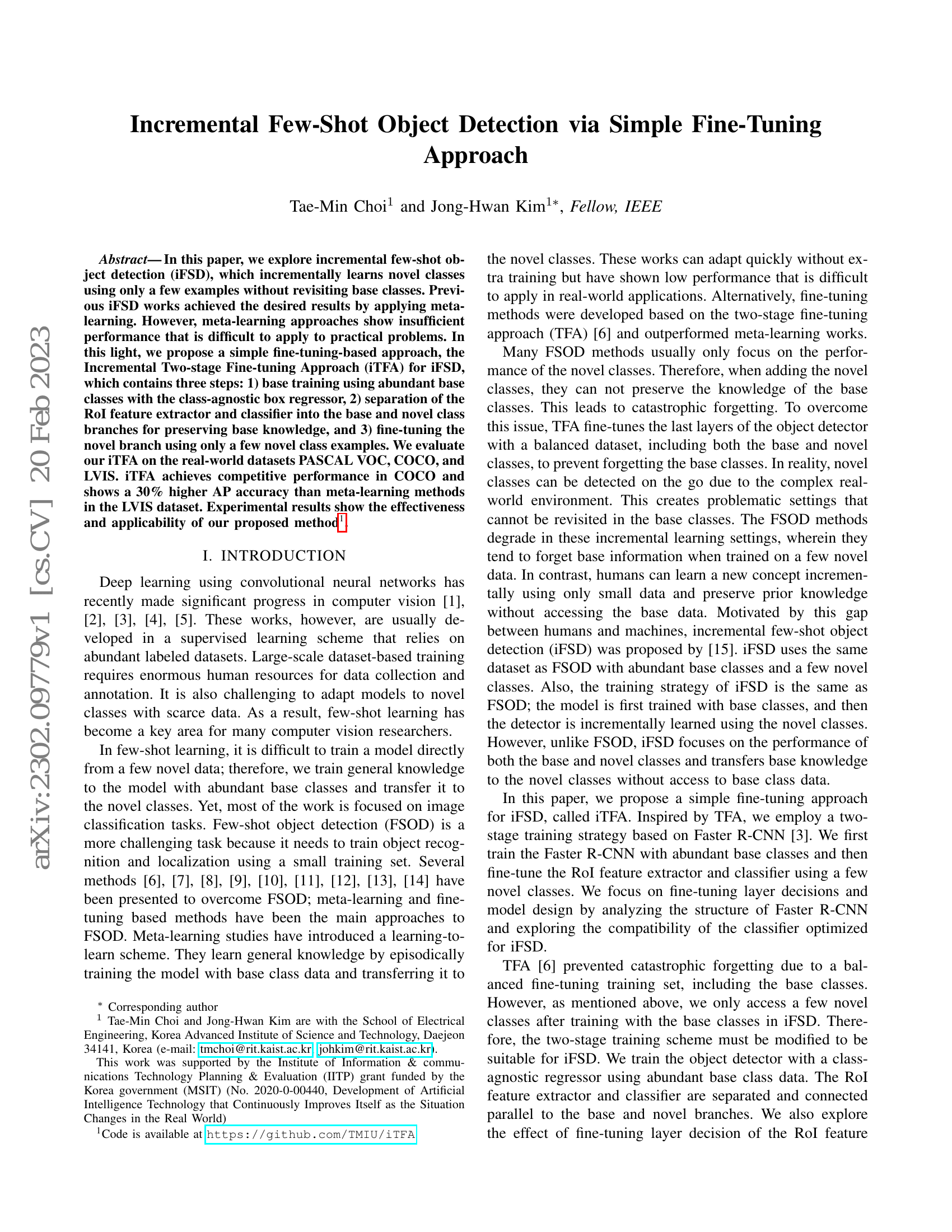 Incremental few-shot learning via vector quantization in deep embedded space