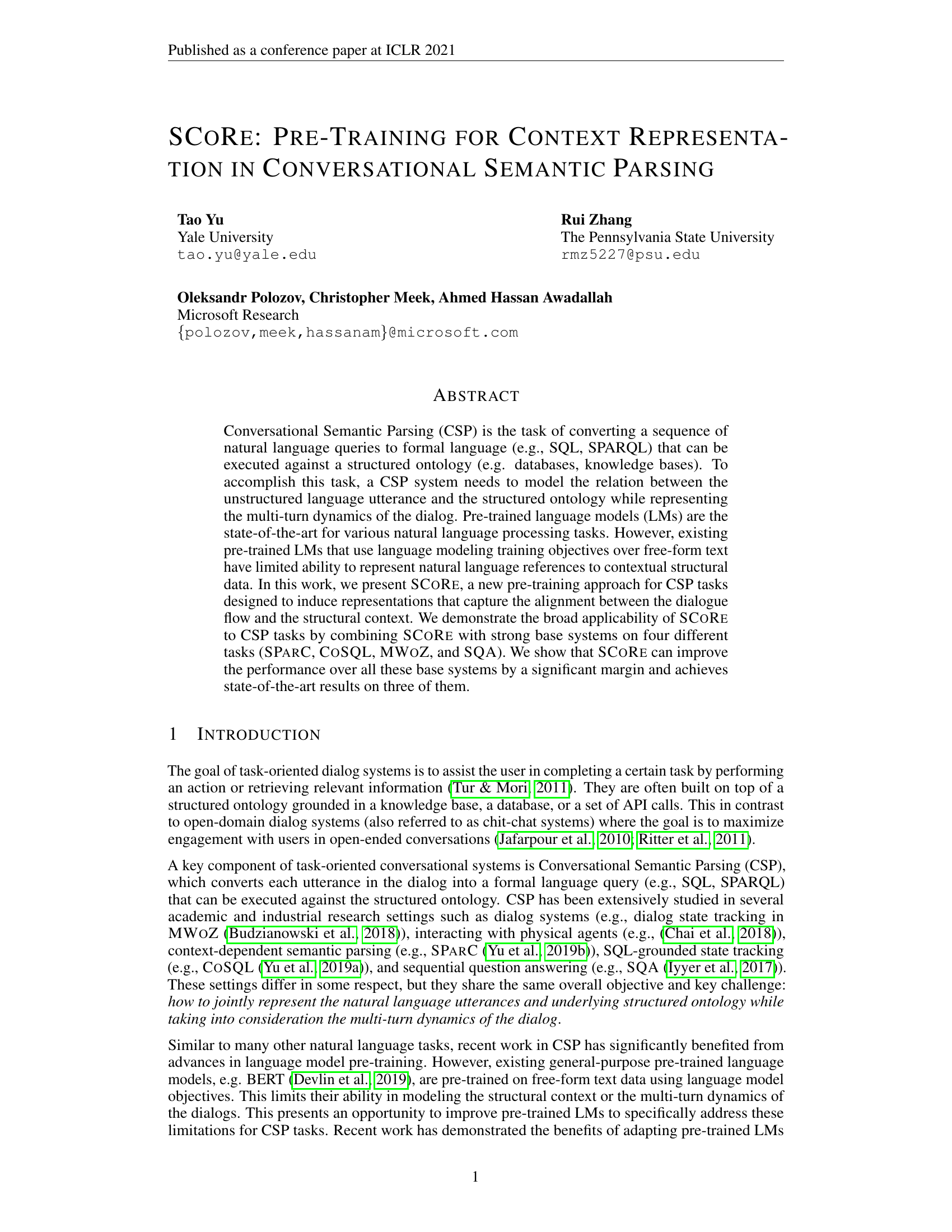 SCoRe : Pré-entraînement pour la représentation du contexte dans l'analyse sémantique conversationnelle